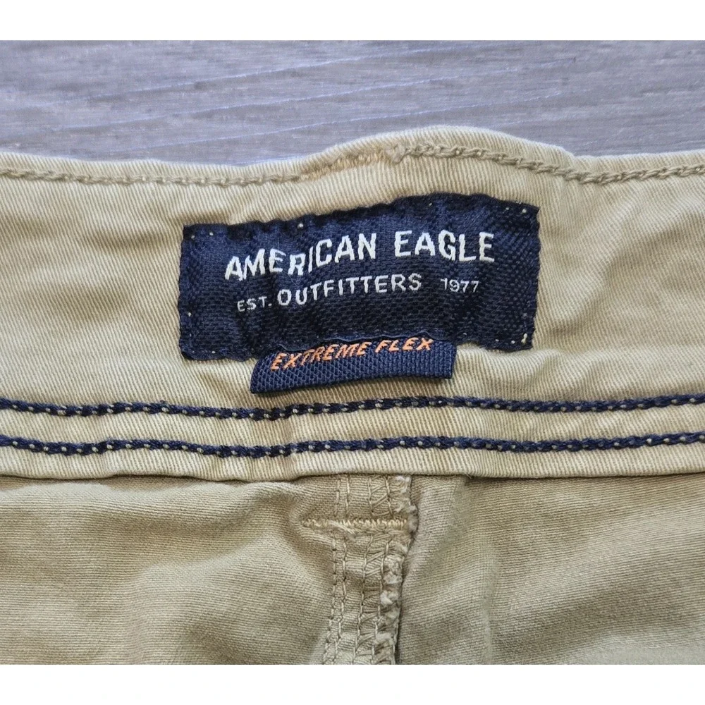 American Eagle Cargo Shorts Mens 32 Khaki Beige Longer Length Y2K Extreme Flex